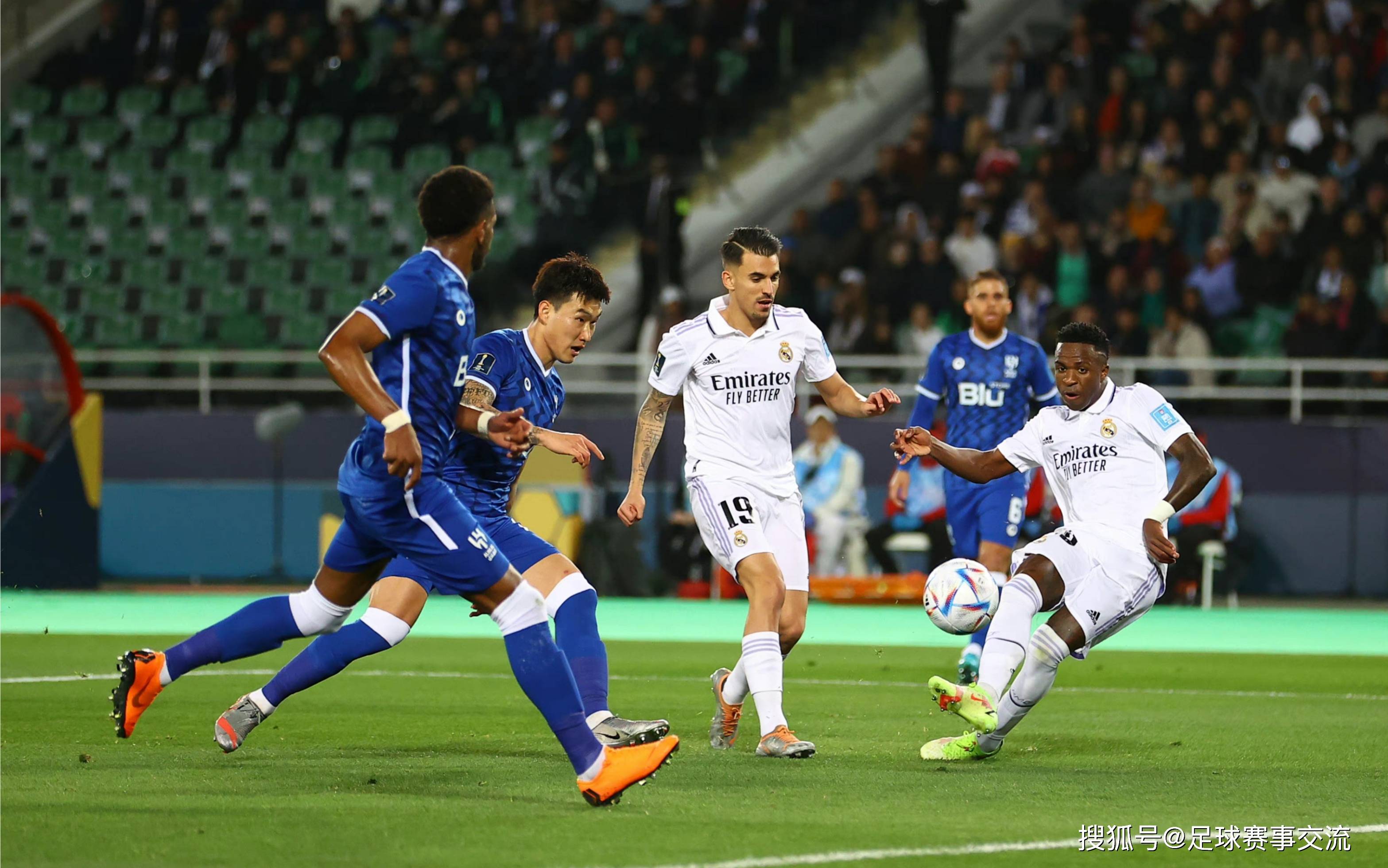 国际足球比赛上演“死亡之组”对决的简单介绍 国际足球比赛上演“死亡之组”对决的简单介绍