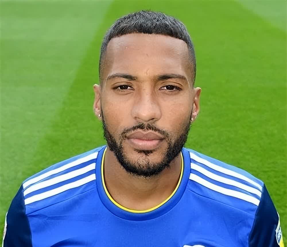 关于快船主帅扬名局反对外界对球队的负面评价的信息 关于快船主帅扬名局反对外界对球队的负面评价的信息