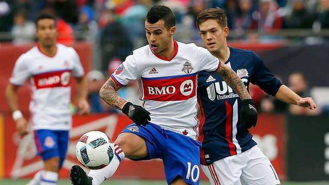 包含瑞典主场大败德国，保级形势严峻的词条