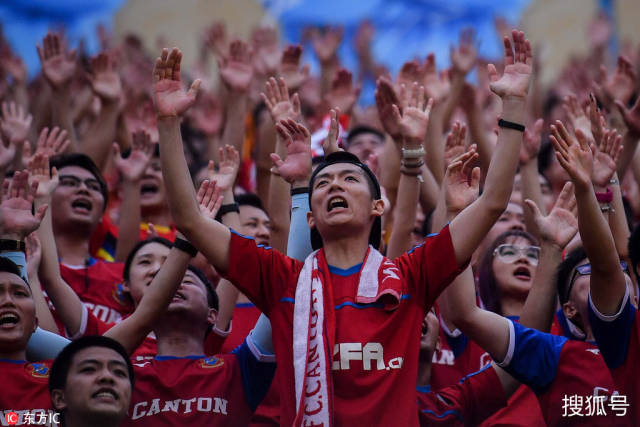 广州恒大备战重要比赛,气势如虹的简单介绍 广州恒大备战重要比赛,气势如虹的简单介绍