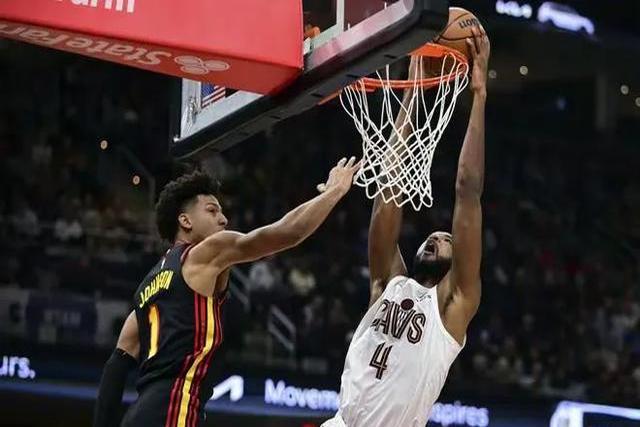 杏彩体育亚洲官网-关键比赛中，暮色猎人强势突围，全场高潮不断的简单介绍