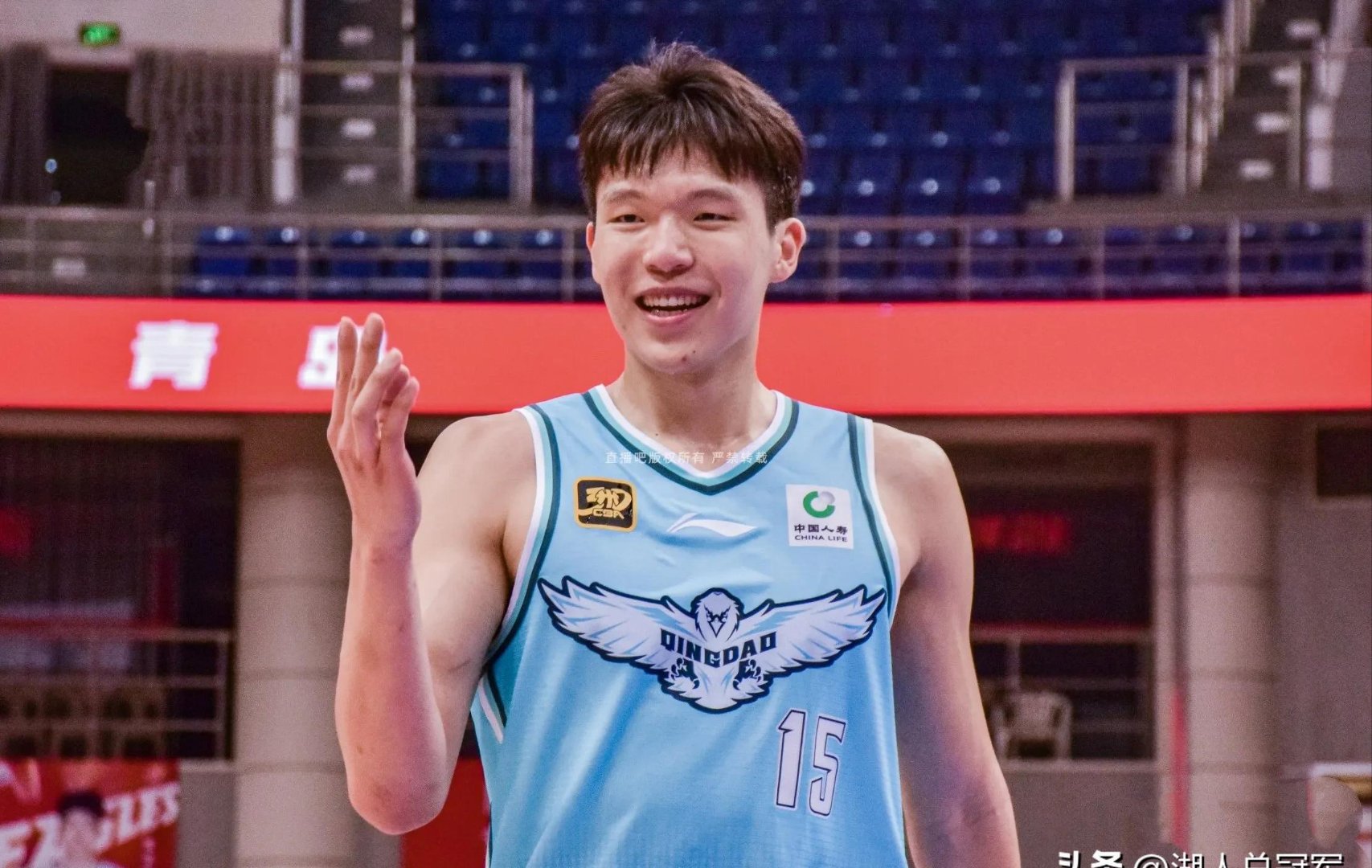 浙江队成为本场最大亮点，CBA季后赛瞬间破防，失误