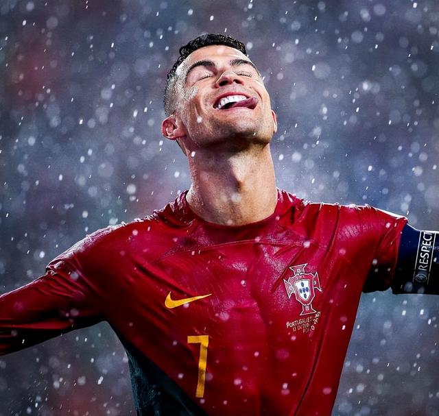 斯洛伐克前锋在欧洲联赛中展现出伟大实力