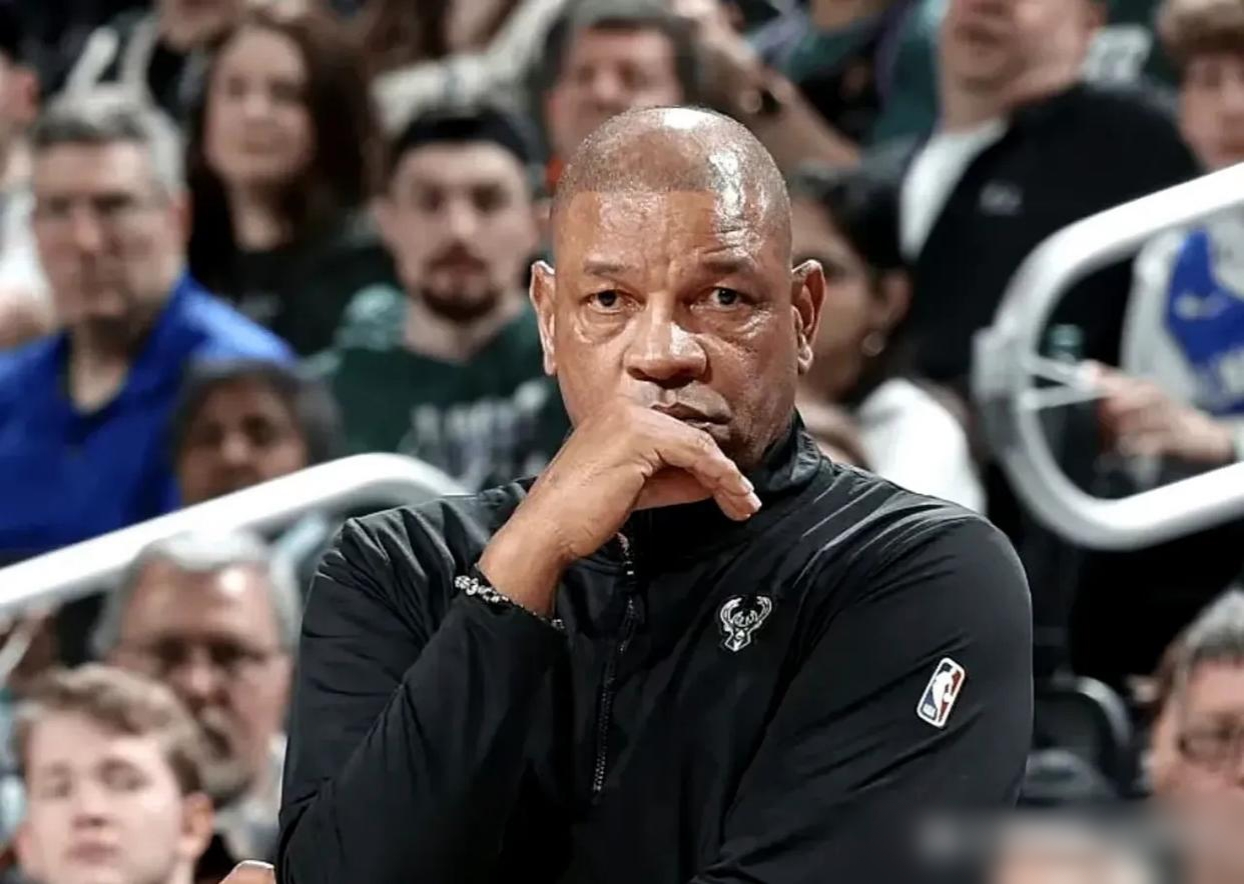 杏彩体育下载-绝杀帝再现神威，逆袭步行者夺胜