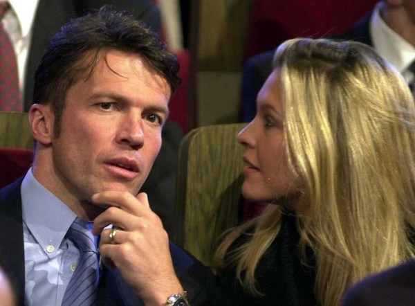 杏彩体育登录-铁血对决，两队擦火产生的精彩冲突的简单介绍