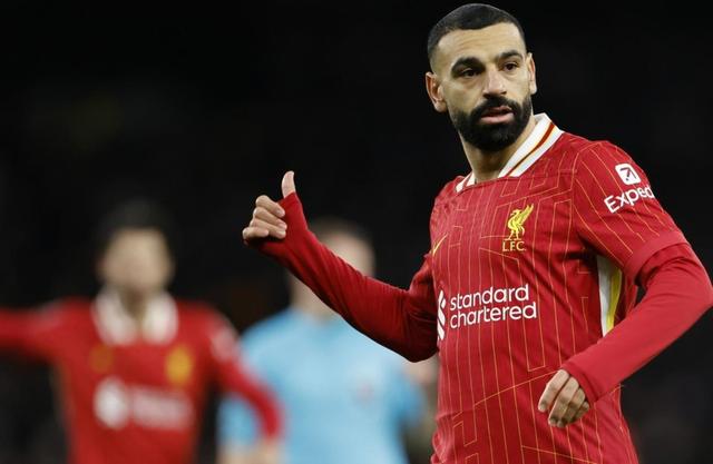 杏彩体育亚洲官网-曼联客场惨败，遭遇英超颓势