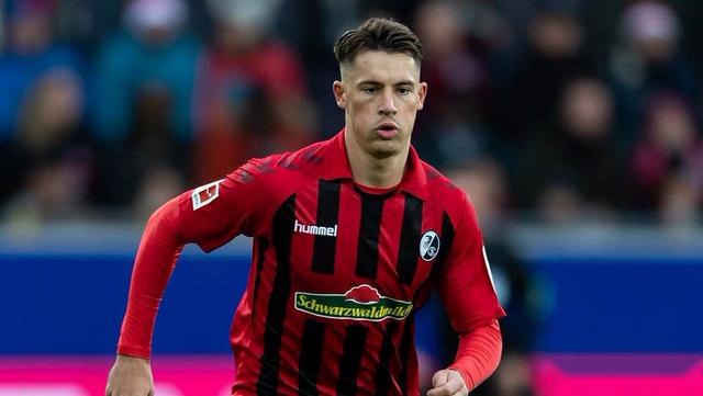 杏彩体育app-弗赖堡主场惊险取胜积分保级关键的简单介绍