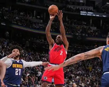 杏彩体育中国官网-包含莱昂纳德高效砍分，快船取得胜利的词条