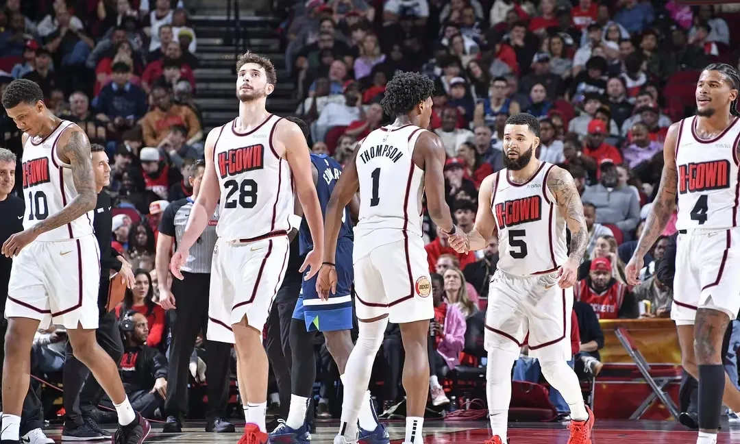 包含火箭队实力雄厚,轻松击败对手的词条 包含火箭队实力雄厚,轻松击败对手的词条