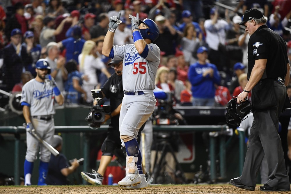 里昂客场逆转胜，锁定胜局的简单介绍