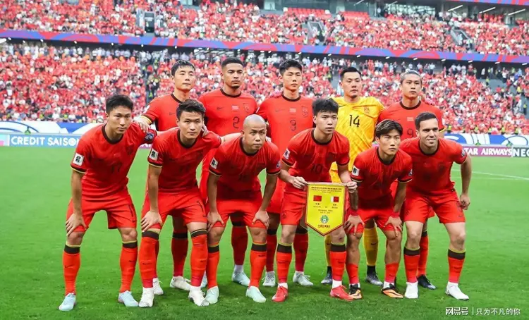 战报：决赛开战，球队展现不凡实力